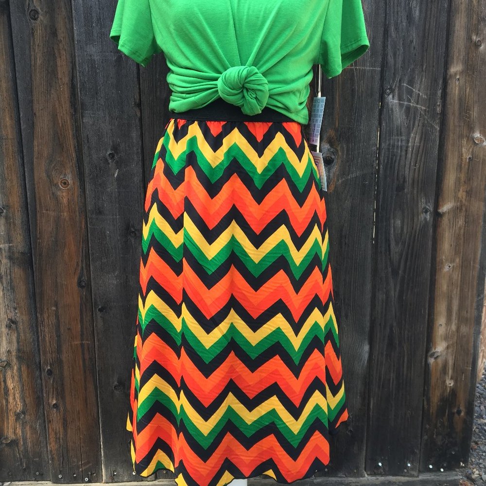 Multicolored Chevron Lularoe Lola Skirt Small NWT